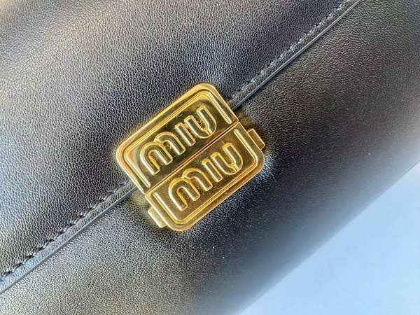 スーパーコピーブランドバッグ細部ディテール